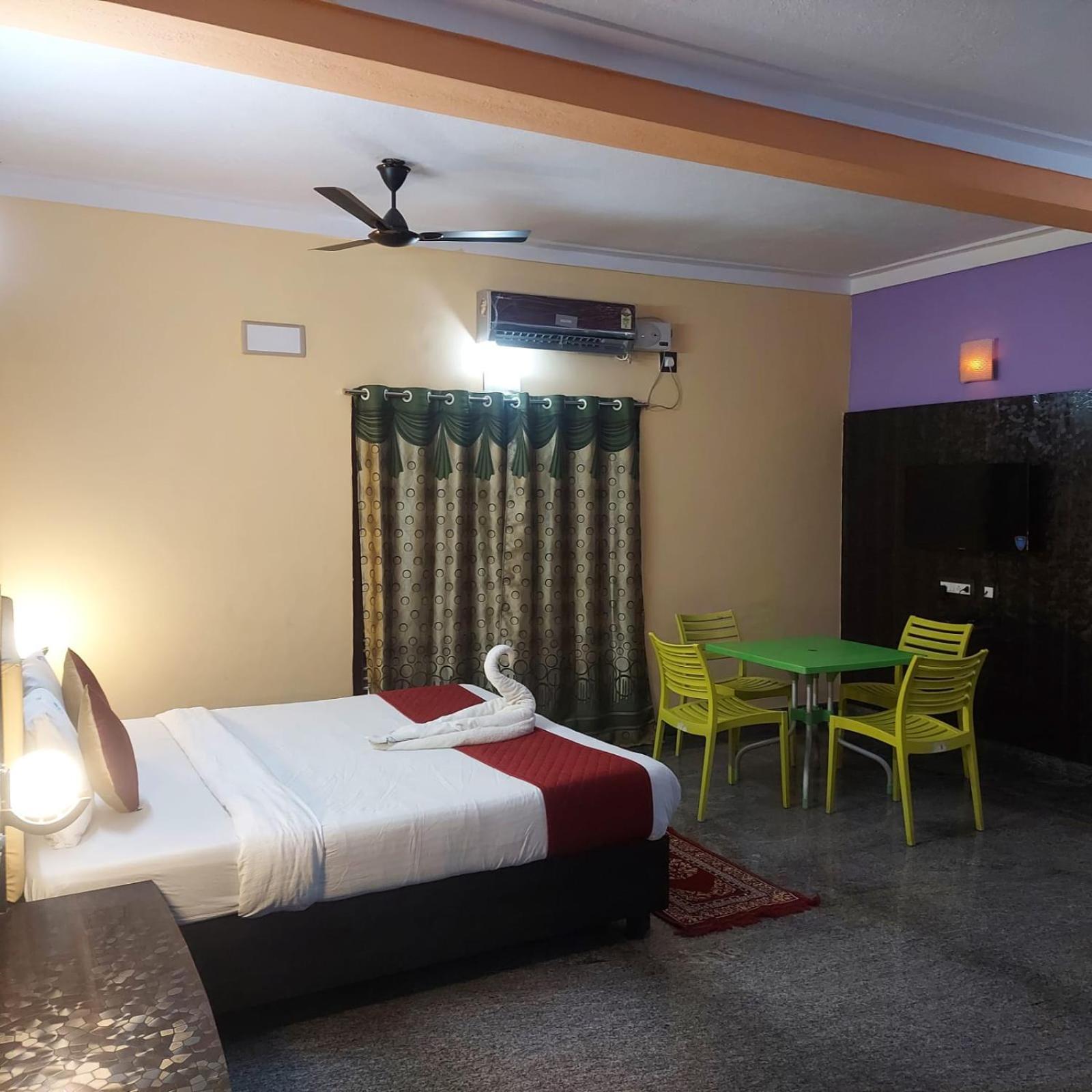 Dolphin Resort Йелагери Экстерьер фото