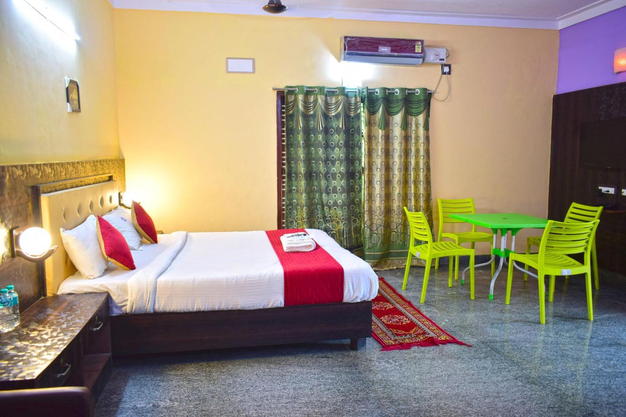 Dolphin Resort Йелагери Экстерьер фото
